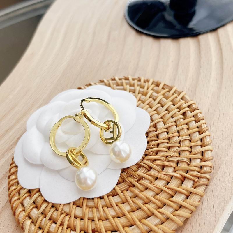 Fendi earring 03lyr79